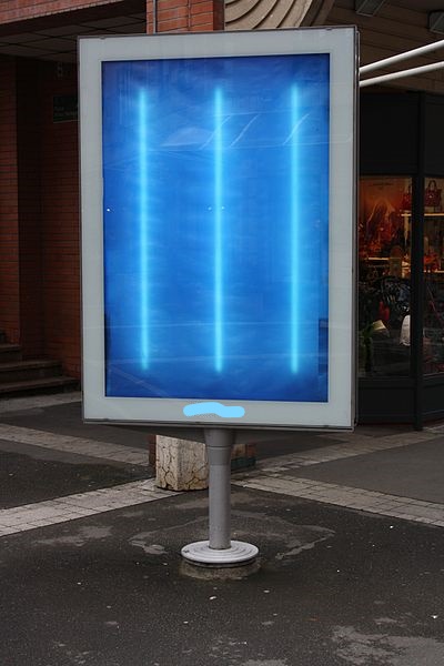 Des panneaux de publicité digitale non permis à Forest